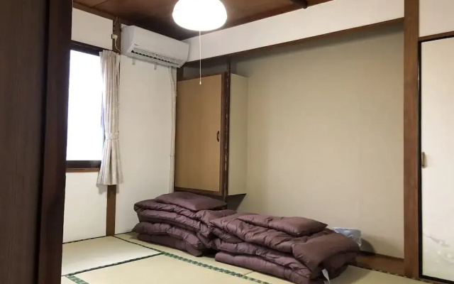 Guesthouse Machikado - Hostel