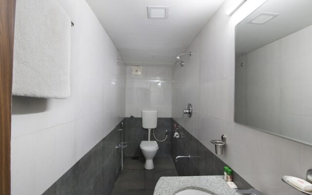 OYO 6429 Hotel Pearl
