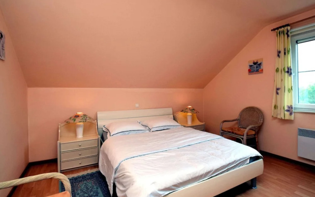Chic Holiday Home in Durbuy With Sauna