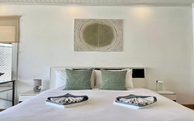 Panorama Ocean Villas, Kamala