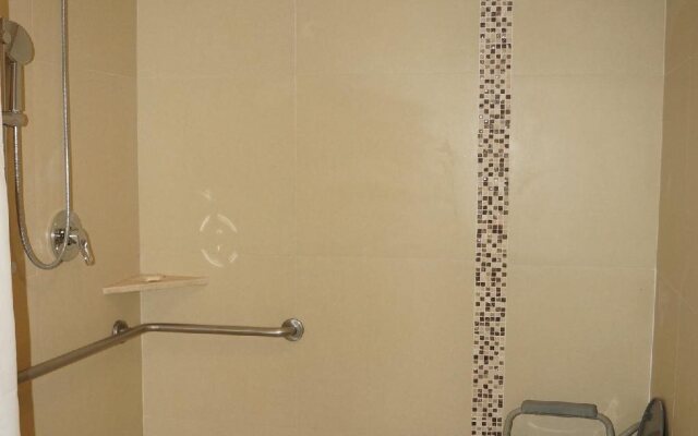 Holiday Inn Tuxpan - Convention Center by IHG