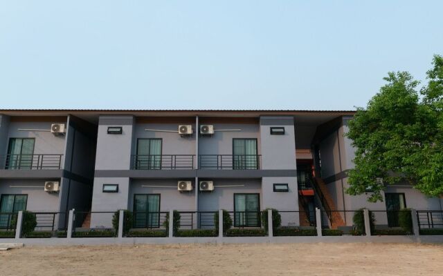 OYO 770 Baan Hom Hug Resort (Vaccinated Staff)