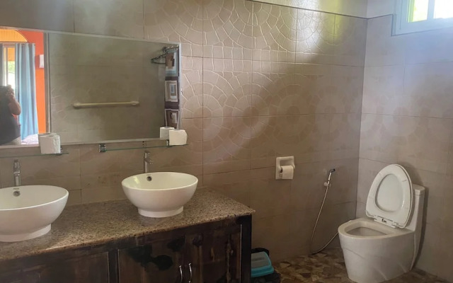 Seaside Travelers Inn by Camiguin Island Home