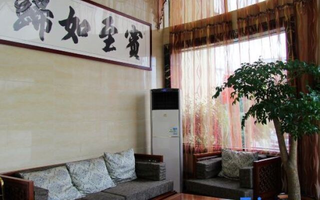 Ruxin Theme Hotel