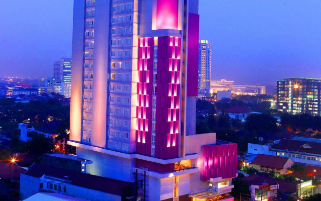 Hotel Santika Premiere Gubeng - Surabaya