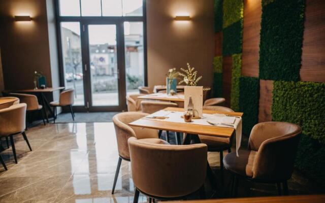 Artis Boutique Hotel