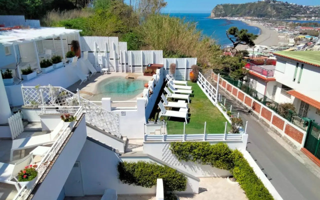 Pharus Miseni Apartment