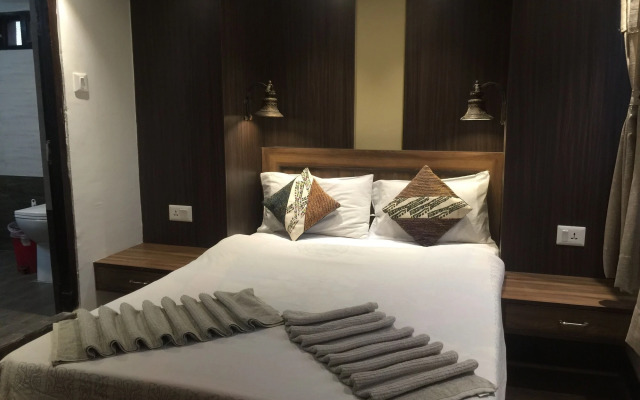 Shiva Guest House