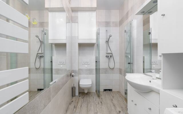 Apartment Poznan Wozna by Renters
