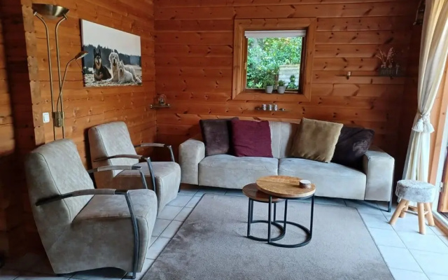 Bungalow met Omheinde Tuin op de Veluwe