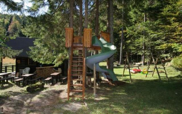 Fikfak cottage
