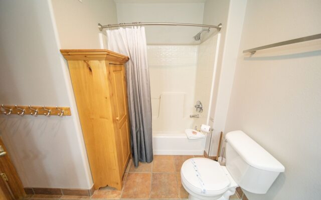 Hidden River Lodge 5992