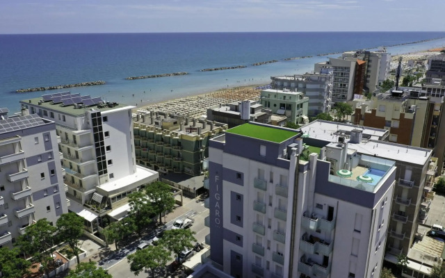 Amadei Hotel Figaro & Apartments