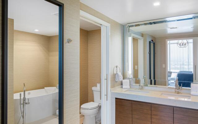 Omni Frisco Hotel at The Star