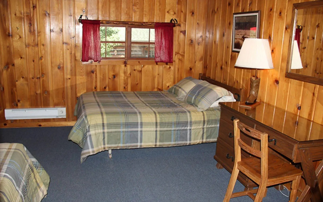 Creekside Lodge at Yellowstone