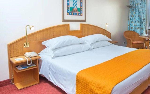 Pestana Ocean Bay Resort