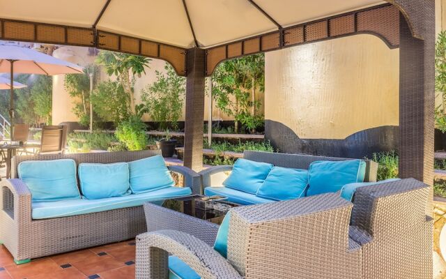 Almuhaidb Al Takhasosi Suites