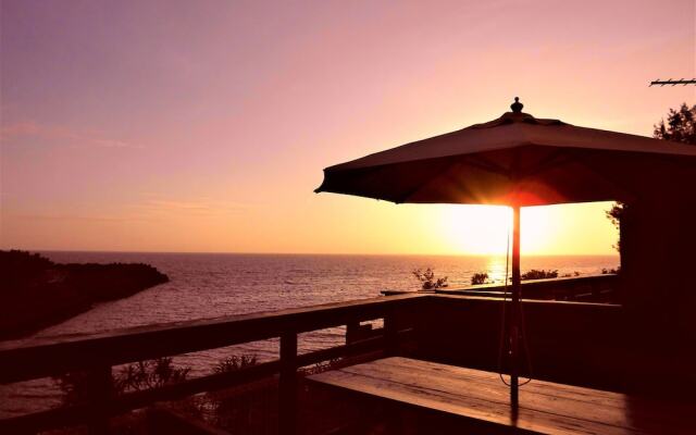Beachside House Sea of Toya Yomitan Okinawa