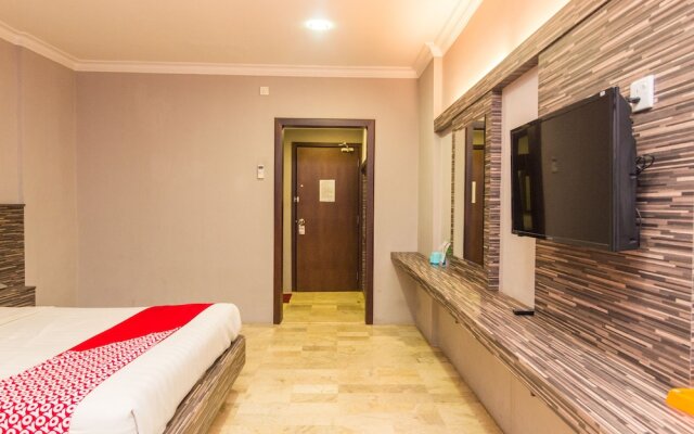 Kita Hotel by OYO Rooms