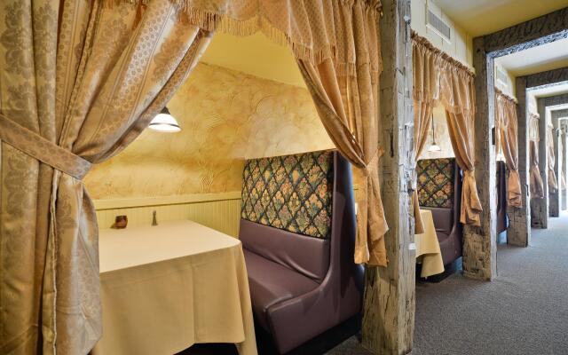 Pine Lake Resort and Banquets