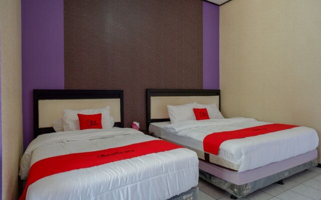 Ungu National Hotel by RedDoorz