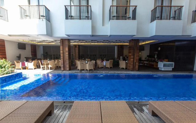 Ping Hotel Seminyak