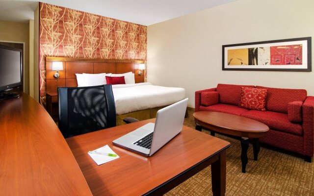 Courtyard Charlotte Arrowood