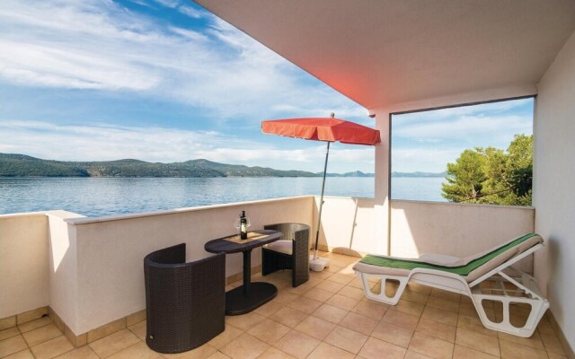 Beautiful Home in Slano With Wifi and 3 Bedrooms