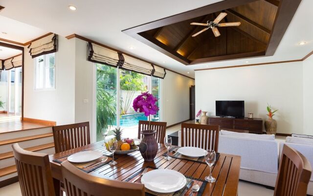 Thai Balinese 3BR Pool Villa Alex Rawai