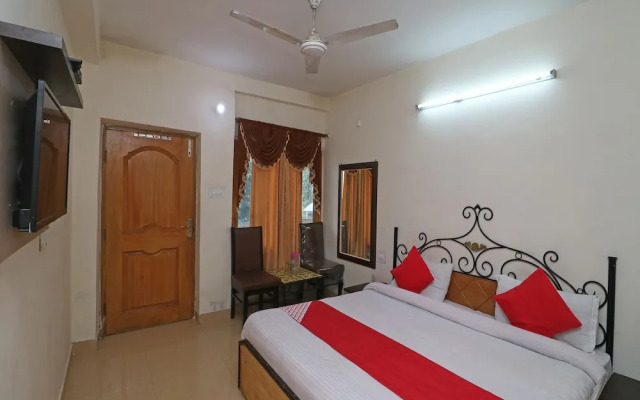 OYO 18631 Hotel King's