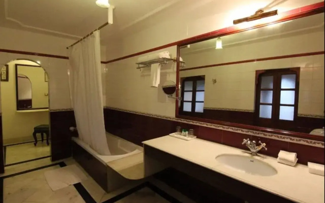 The Laxmi Niwas Palace
