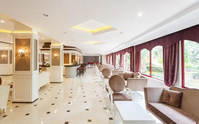Galeri Resort Hotel