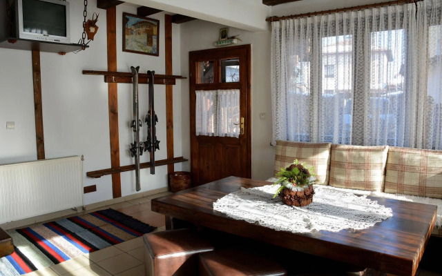 Trenchova Guest House