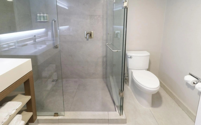 Courtyard by Marriott Monterrey Airport