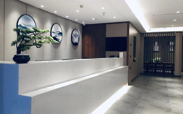 Fairyland Shangpin Hotel (Hengshui Yirancheng Railway Station)