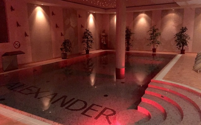 Willa Alexander Resort & SPA