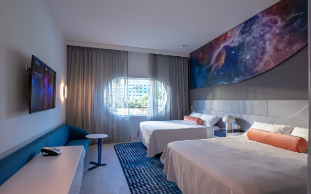 Universal's Stella Nova Resort