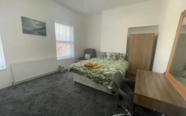 Great House 10mins to Manchester City Centre