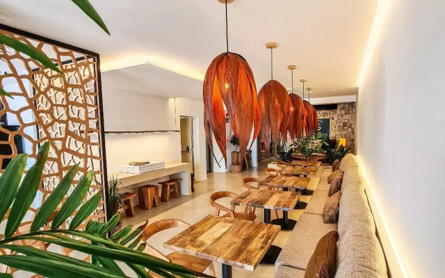 S´Estancia Suites