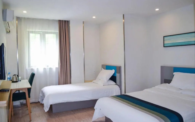 Motel 168 Shanghai Changping Road Metro Station Branch