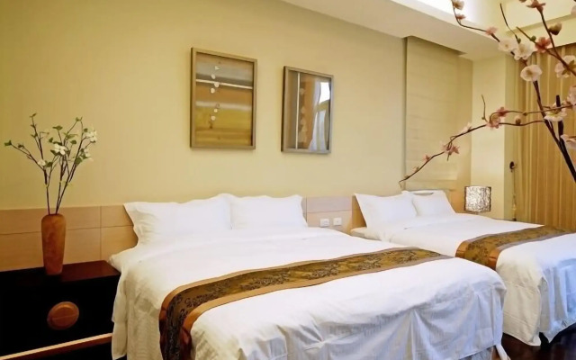 Sun Moon Lake Karuizawa Villa B&B