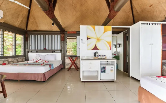 Beachcomber Island Resort