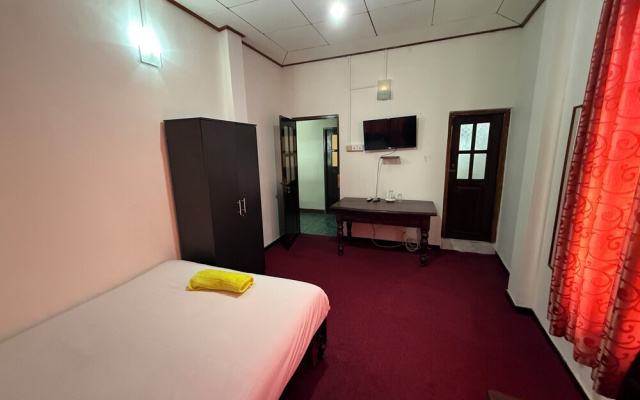 Airport Residencies