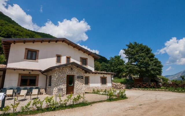 Al Peschio Pizzuto Agriturismo
