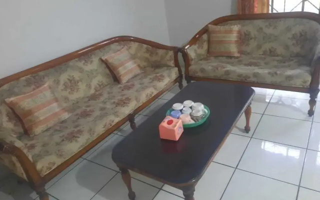 Hotel O Home Stay Syariah Annur