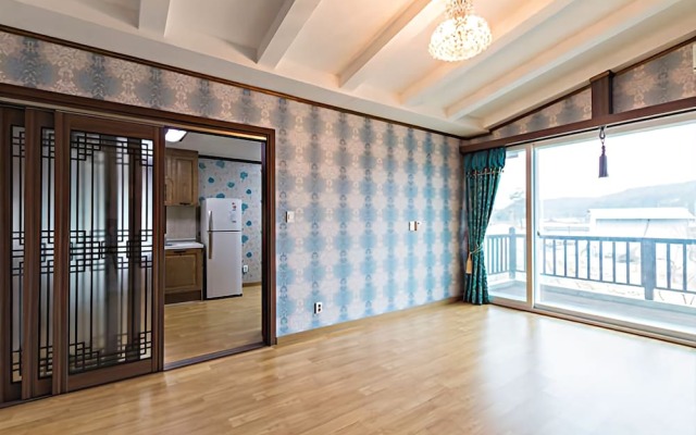 Sokcho Sujabyeol Pension