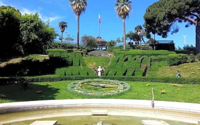 B&B Romeo Luxury Rooms