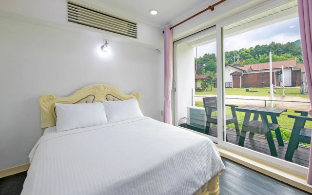 Nami Island O2 Pension