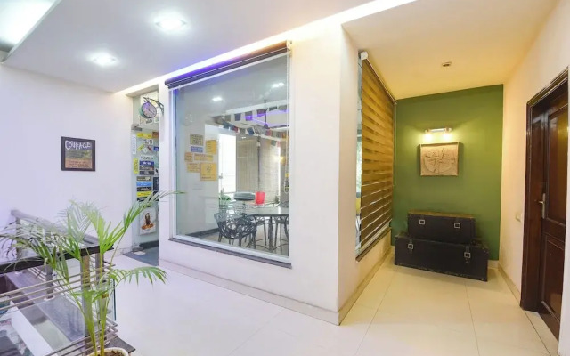 Fabhotel Pooja Residency