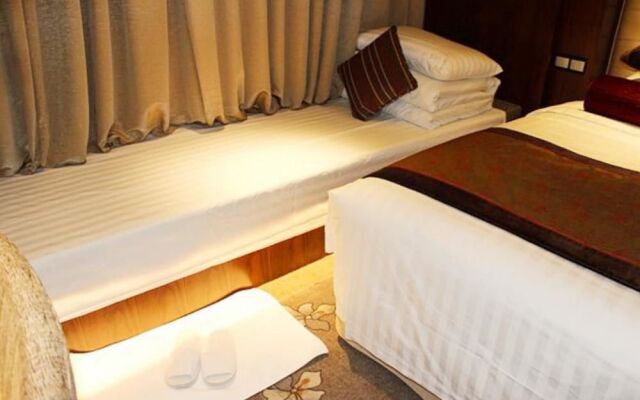 Tangshan Jitang New Century Hotel